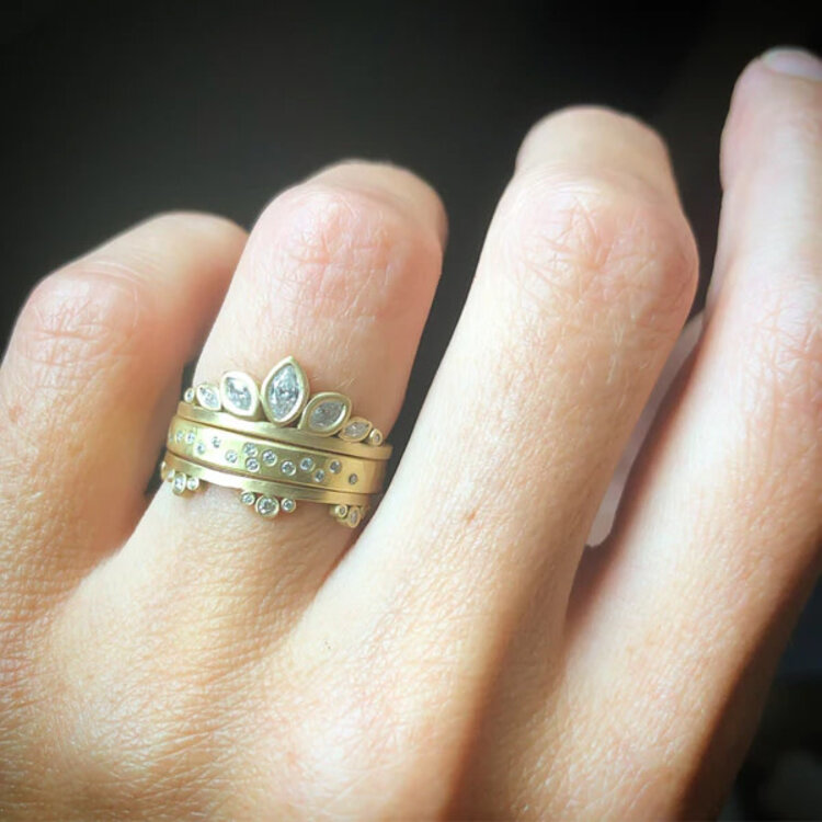 Ananda Khalsa Diamond Sprinkle Band Ring