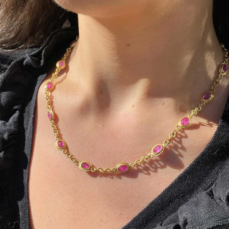 Petra Class Dark Pink Sapphire Open Bezel Chain Necklace