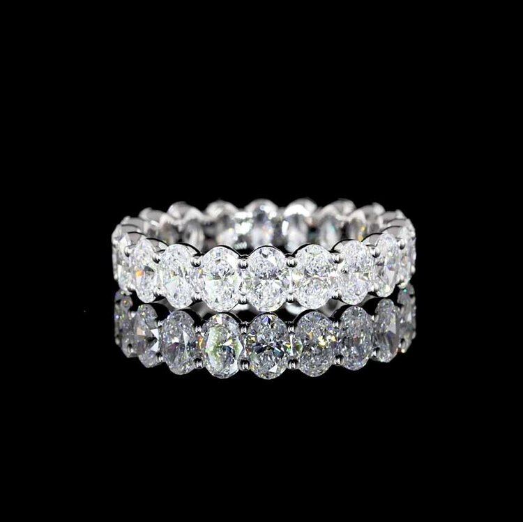 2.95ct Lab-Grown Oval Cut Diamond Eternity Band