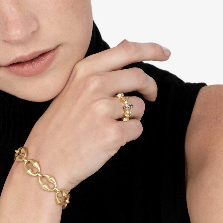 VRAM Chrona I Ring with Blue Sapphires