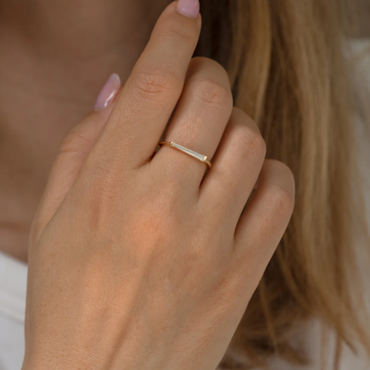 Artemer Minimalist Needle Baguette Ring OOAK