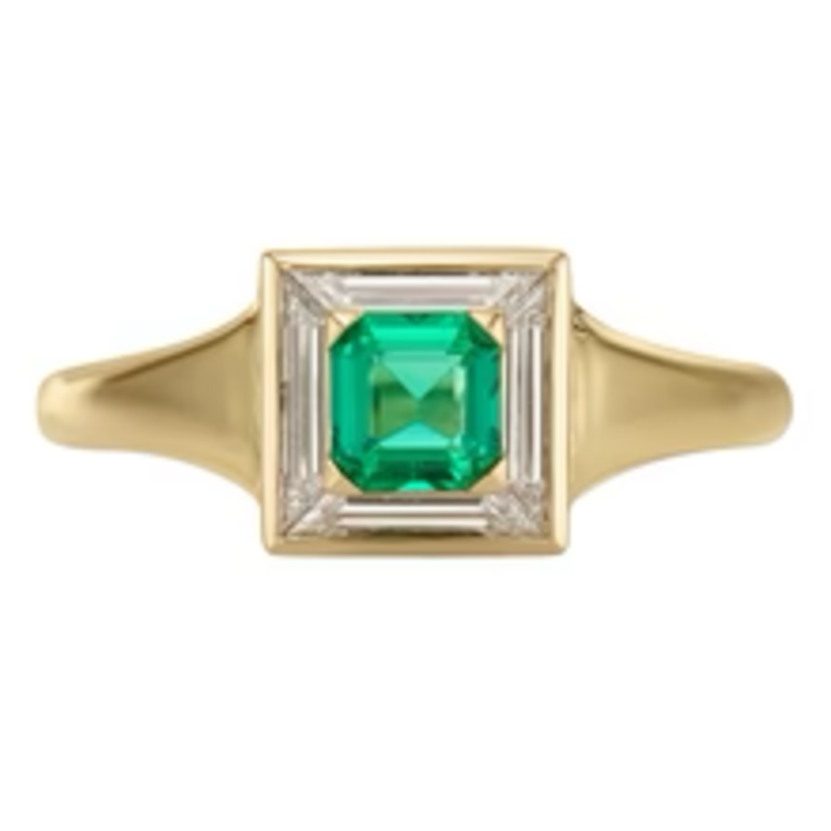 Artemer Emerald & Trapeze Diamond Art Deco Ring
