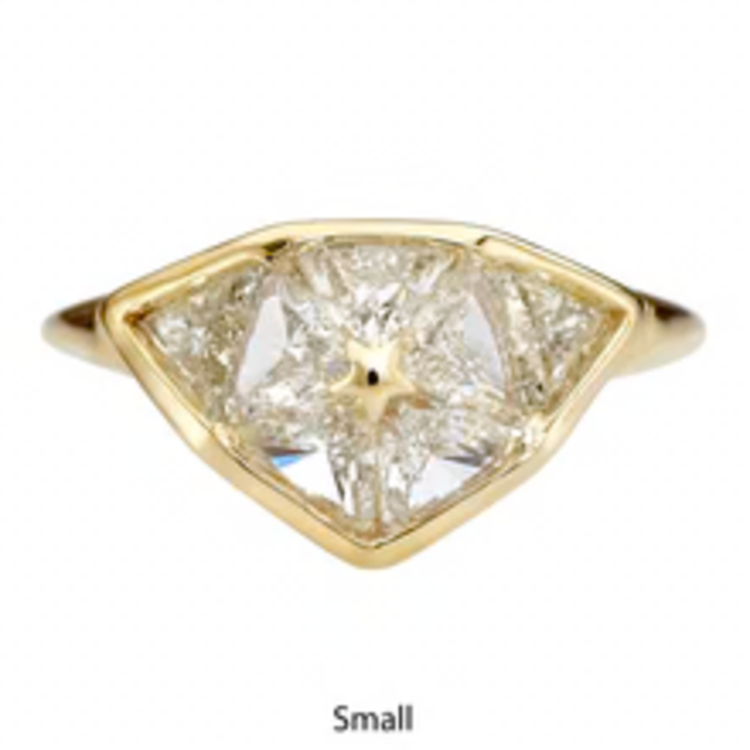Artemer Interstellar Dome Ring with Triangle Cut Diamonds - Small