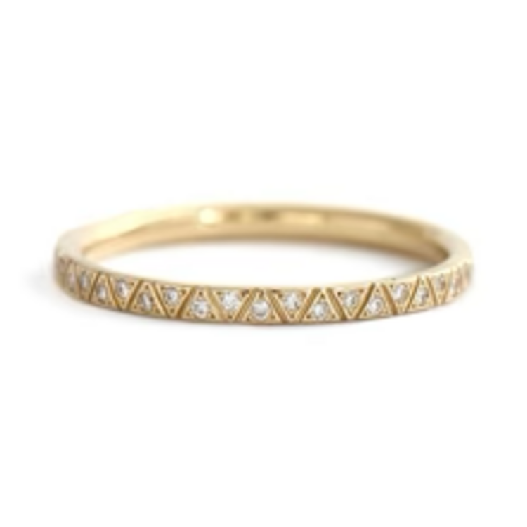 Artemer Half Eternity - Engraved Diamond Eternity Band - Geometric Pattern Eternity Ring