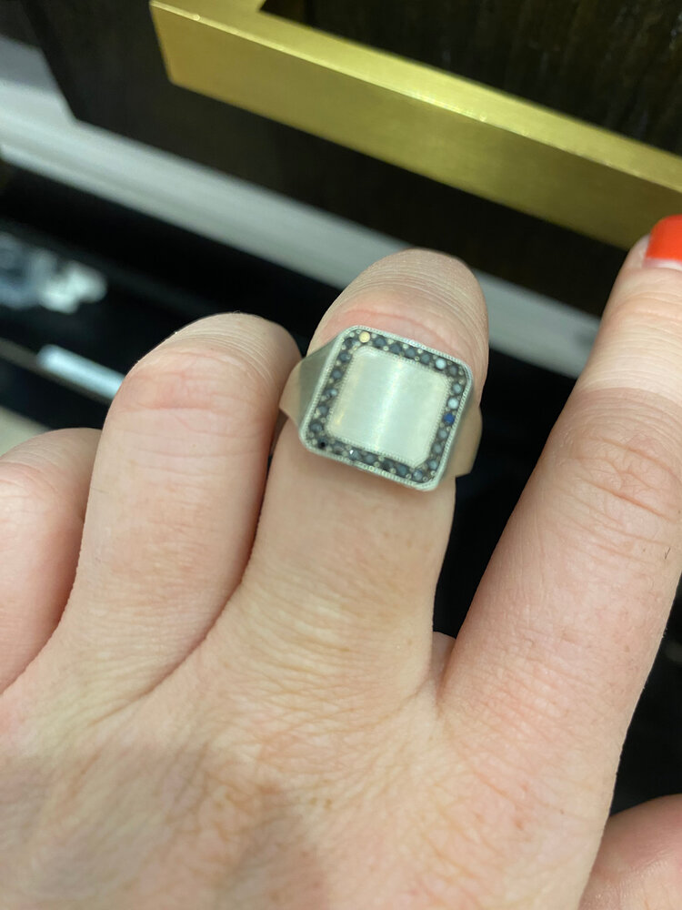 925SUNEERA Ario Vintage Finish Sterling Silver w/ Black Diamond Signet Ring