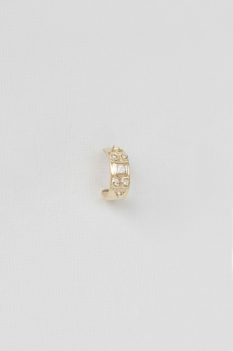 Celine d'Aoust Diamonds Totem Single Hoop Earring