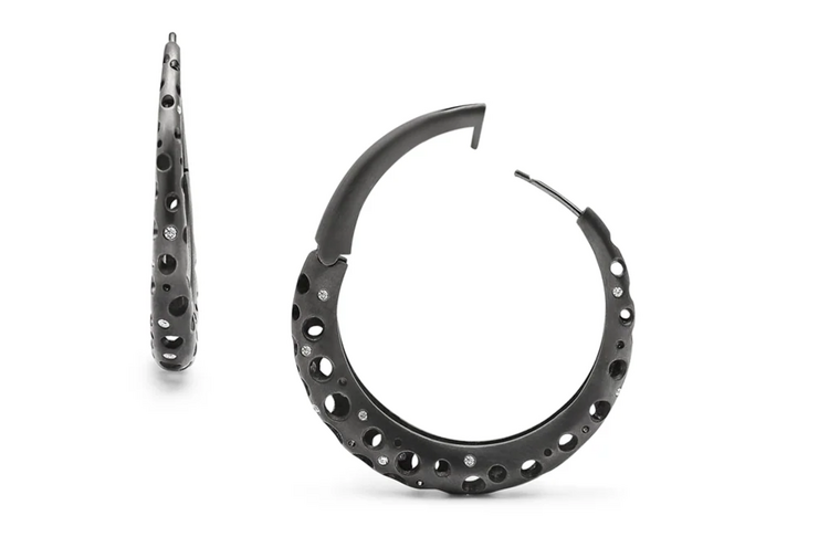 Dana Bronfman Medium Oculus Click Hinge Hoops, Matte Finish