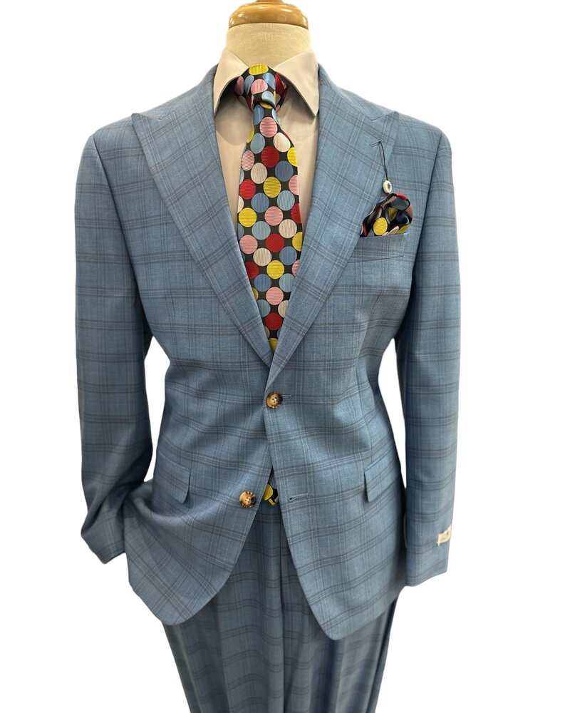 Tayion Tayion Peak Lapel Plaid Suit