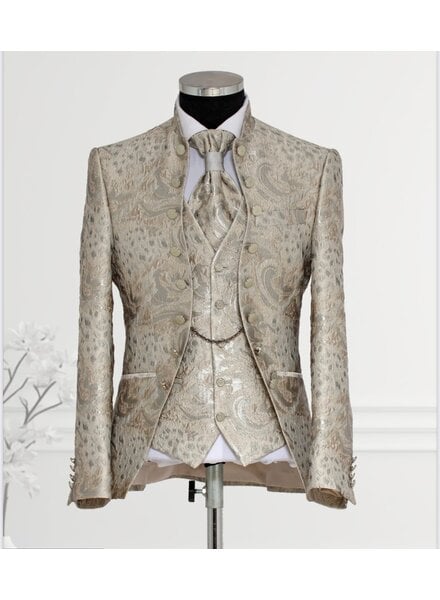 Masculini Masculini Banded Paisley Vested Suit