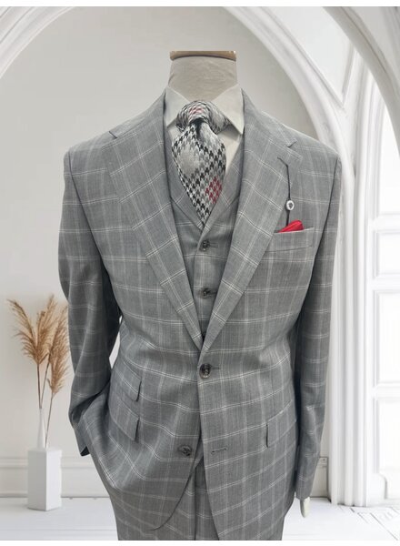 Tayion Tayion Vested Peak Lapel Window Pane Suit