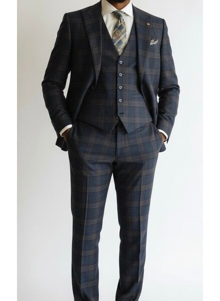 Tiglio Tiglio Wide Peak Lapel Plaid Vested Suit