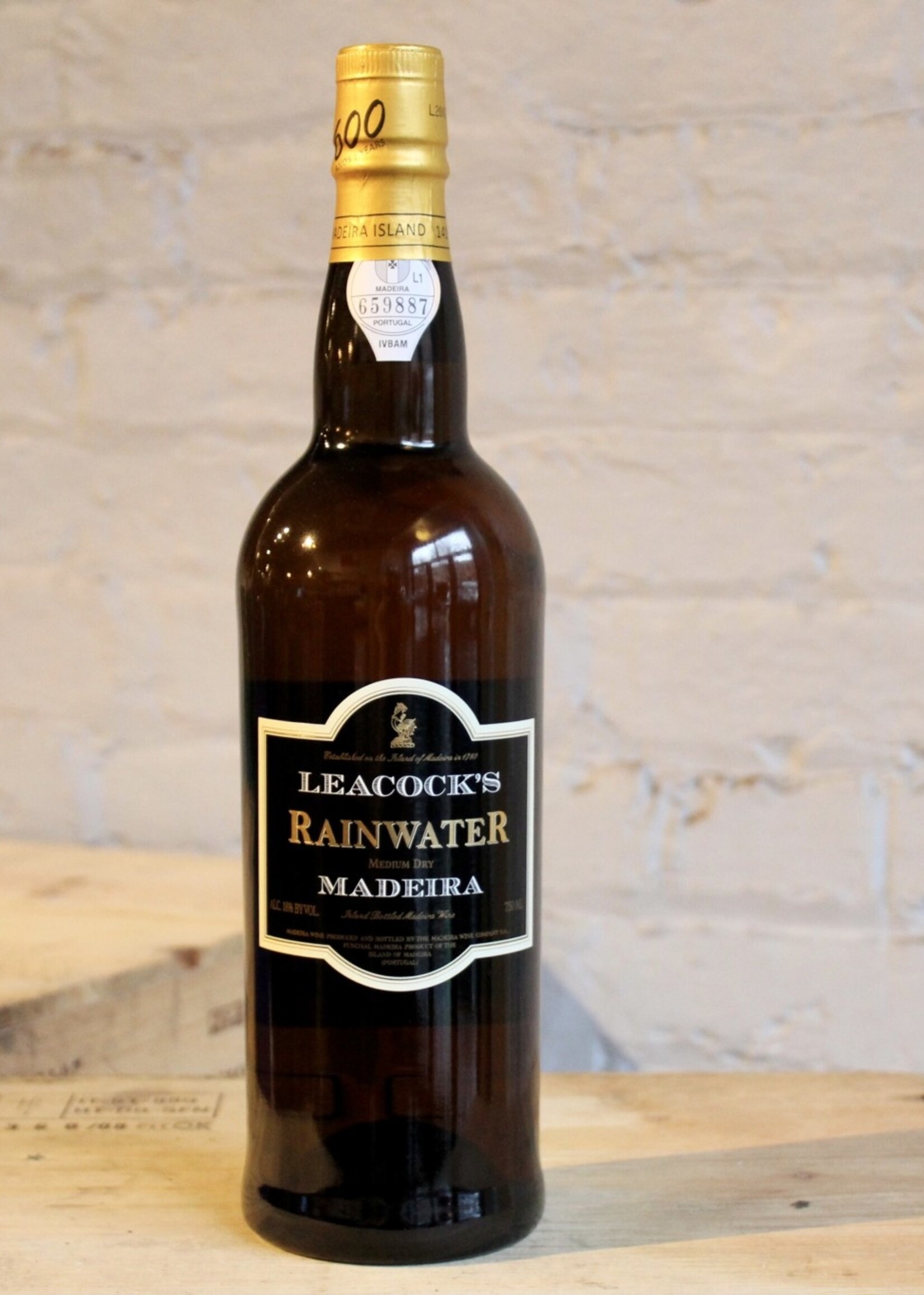 Wine Leacock's Medium Dry Rainwater - Madeira, Portugal (750ml)