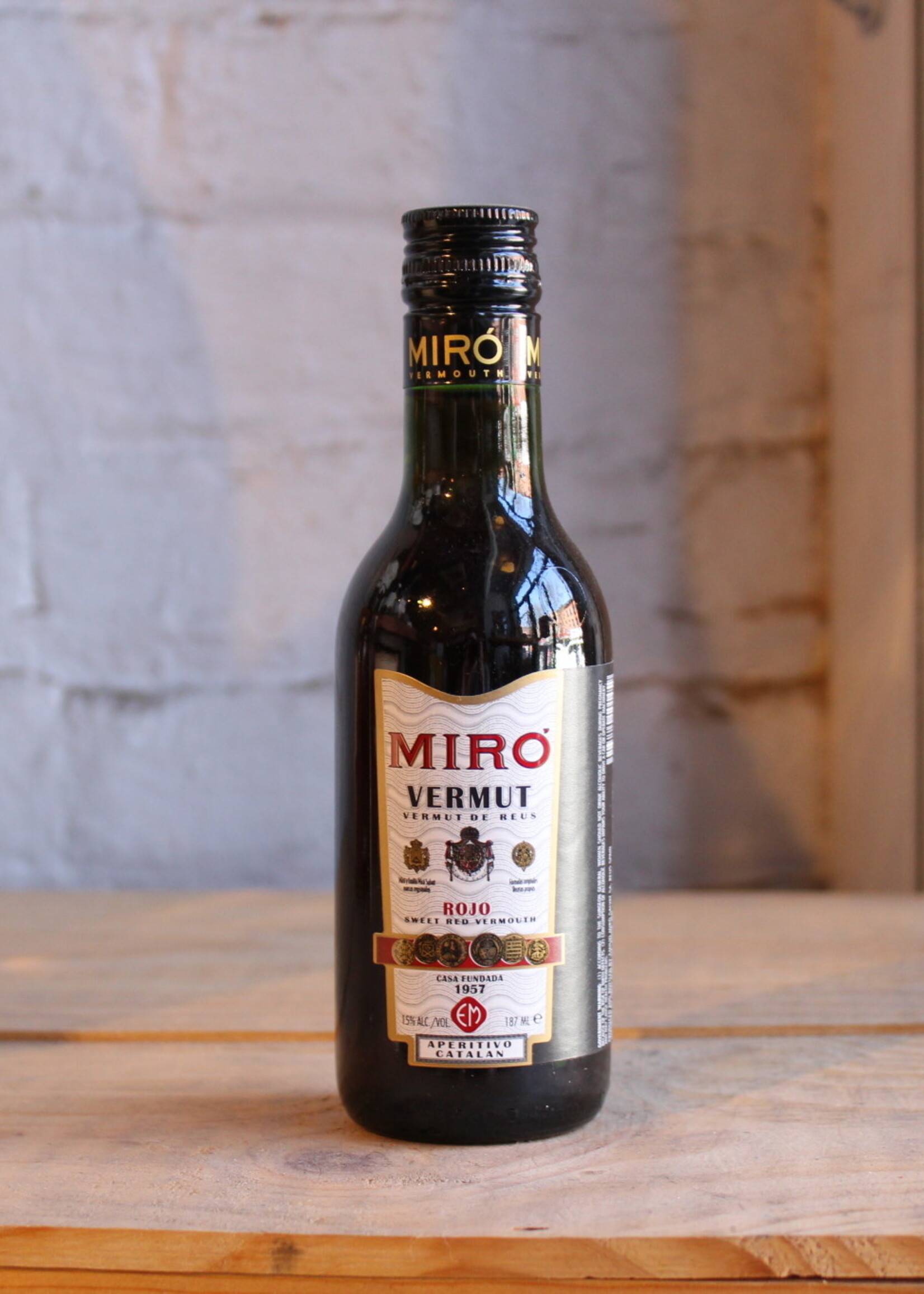 Miro Mini Vermut de Reus Rojo - Catalonia, Spain (187ml)