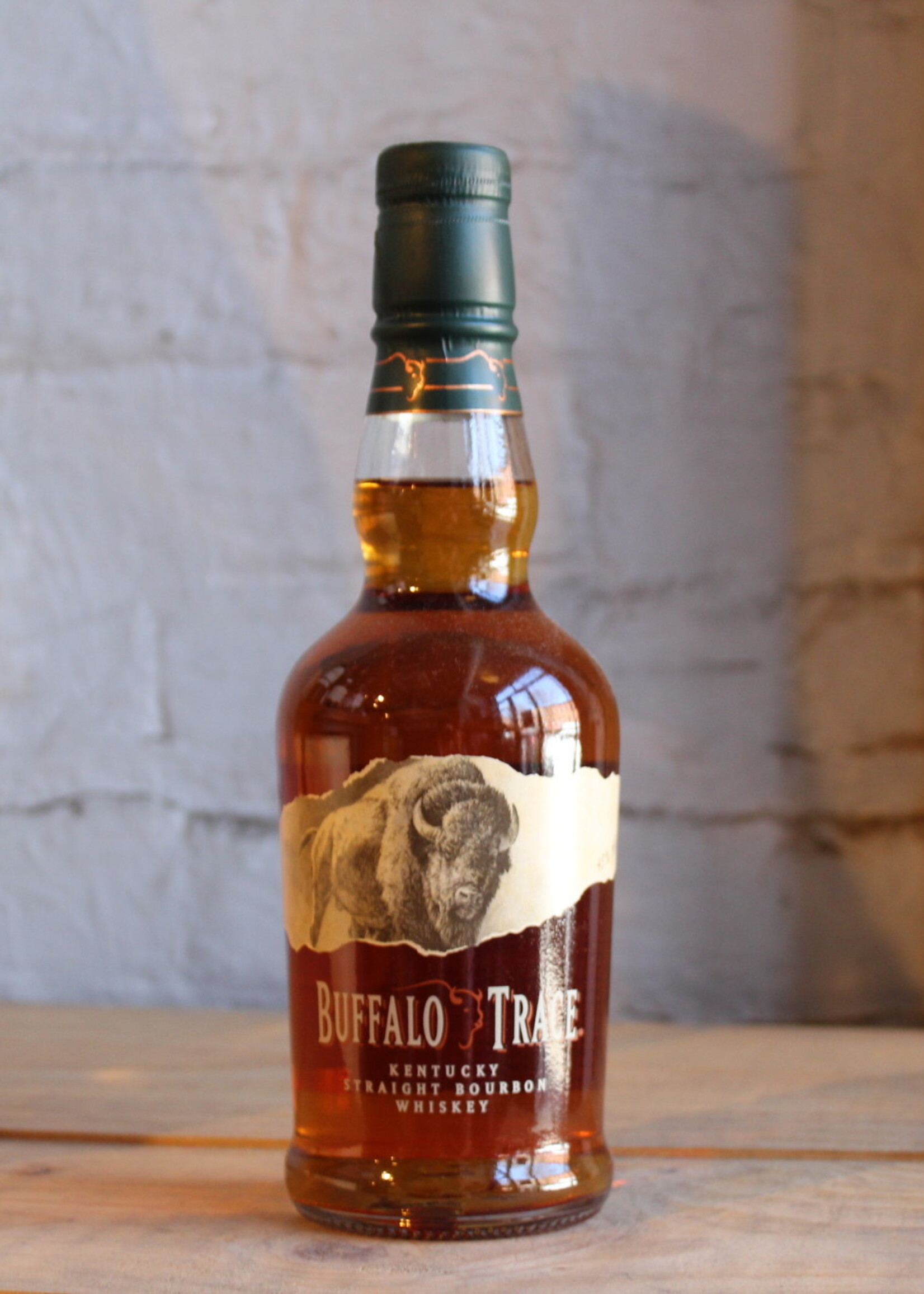 Buffalo Trace Straight Bourbon Whiskey - Kentucky (375ml)