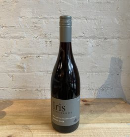Wine 2019 Iris Vineyards Pinot Noir - Oregon, United States (750ml)