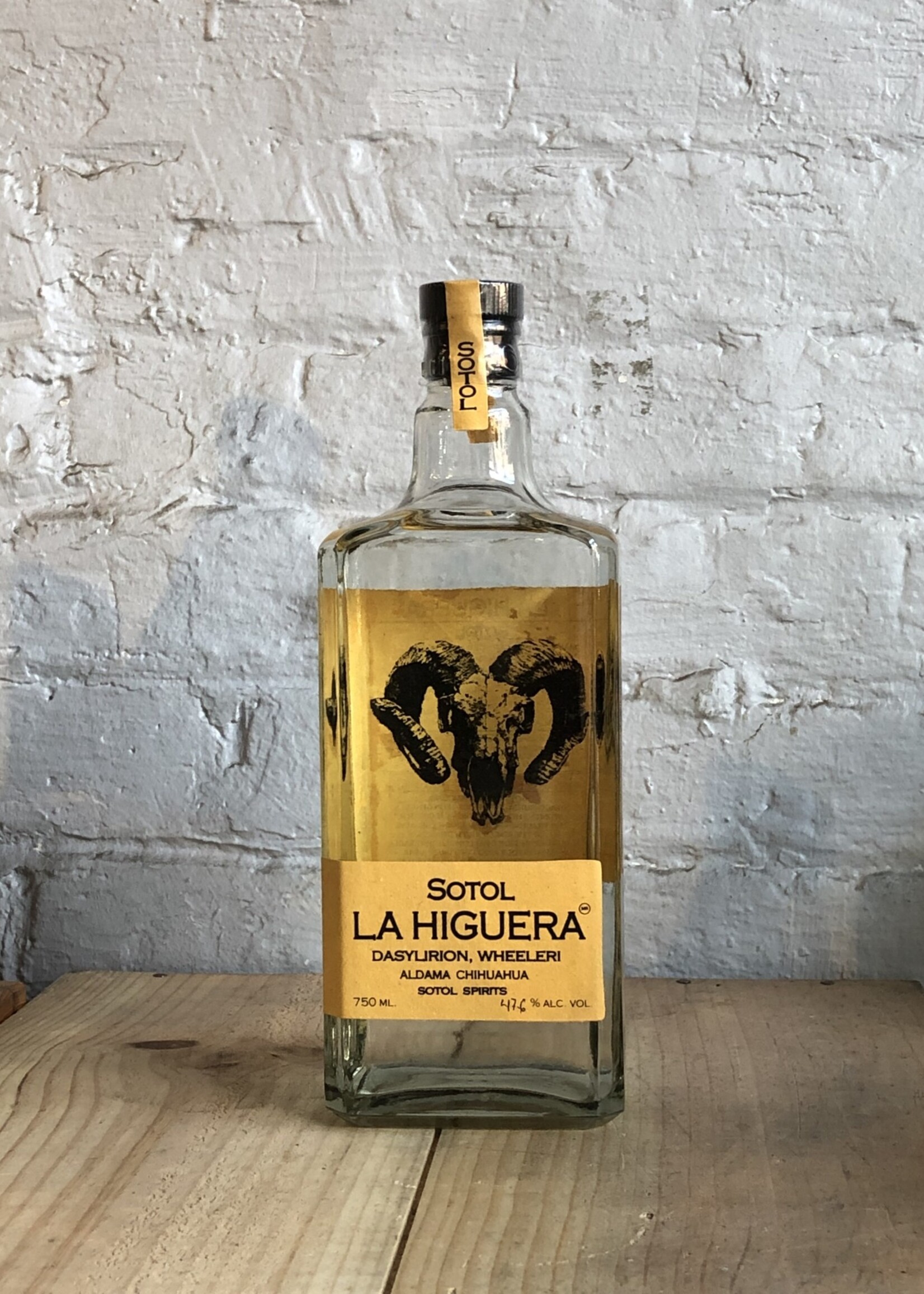 Sotol La Higuera Dasylirion Wheeleri - Chihuahua, Mexico (750ml)