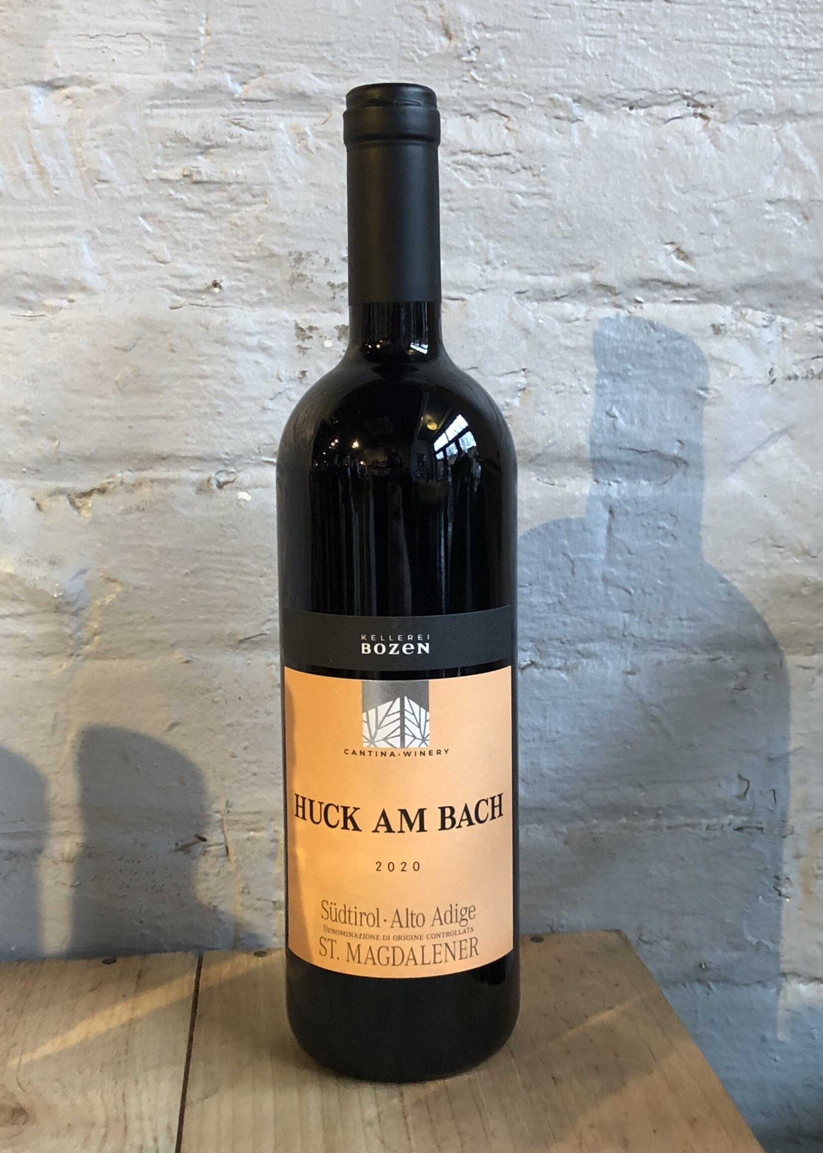 Wine 2020 Cantina Bolzano St. Magdalener Classico Huck am Bach - Alto Adige, Italy (750ml)