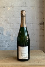 Wine NV Champagne Vadin-Plateau 1er Cru Renaissance Extra Brut - Champagne, France (750ml)