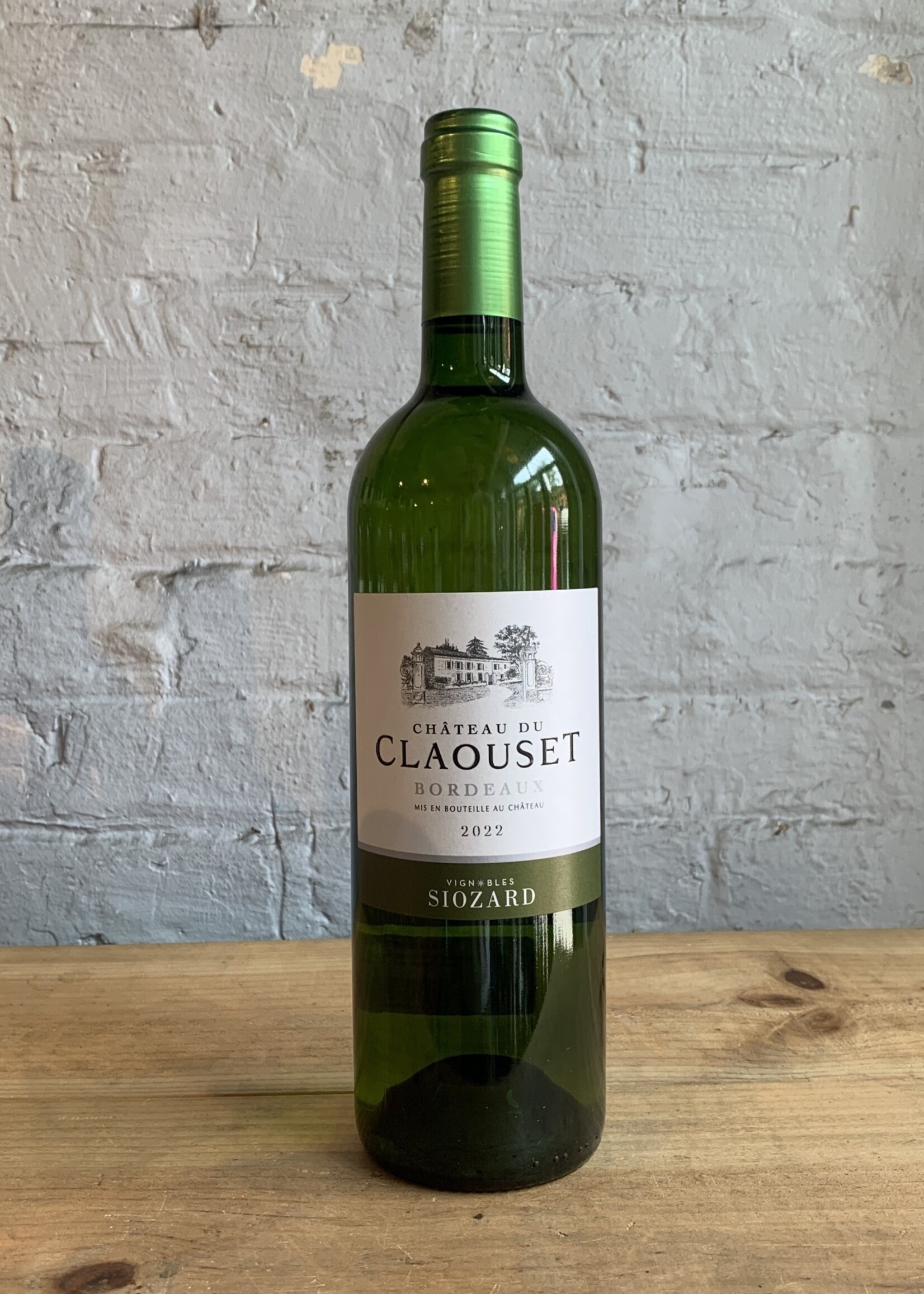 Wine 2022 Siozard Chateau du Claouset Blanc - Bordeaux, France (750ml)