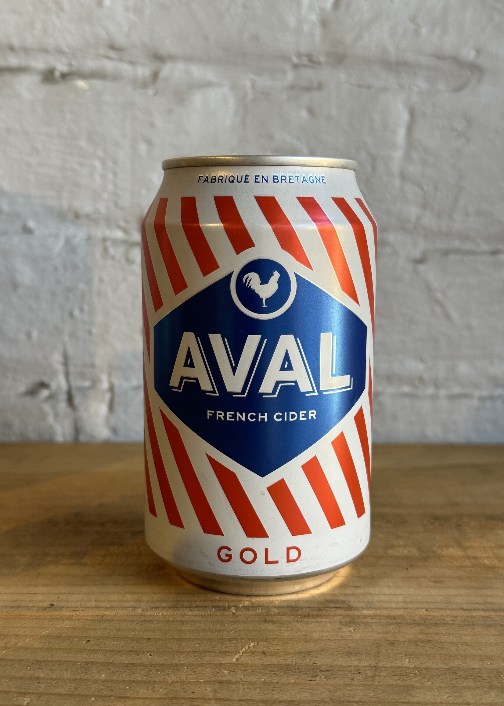 Wine Aval Gold Artisanal Cider - Brittany, France (330ml can)