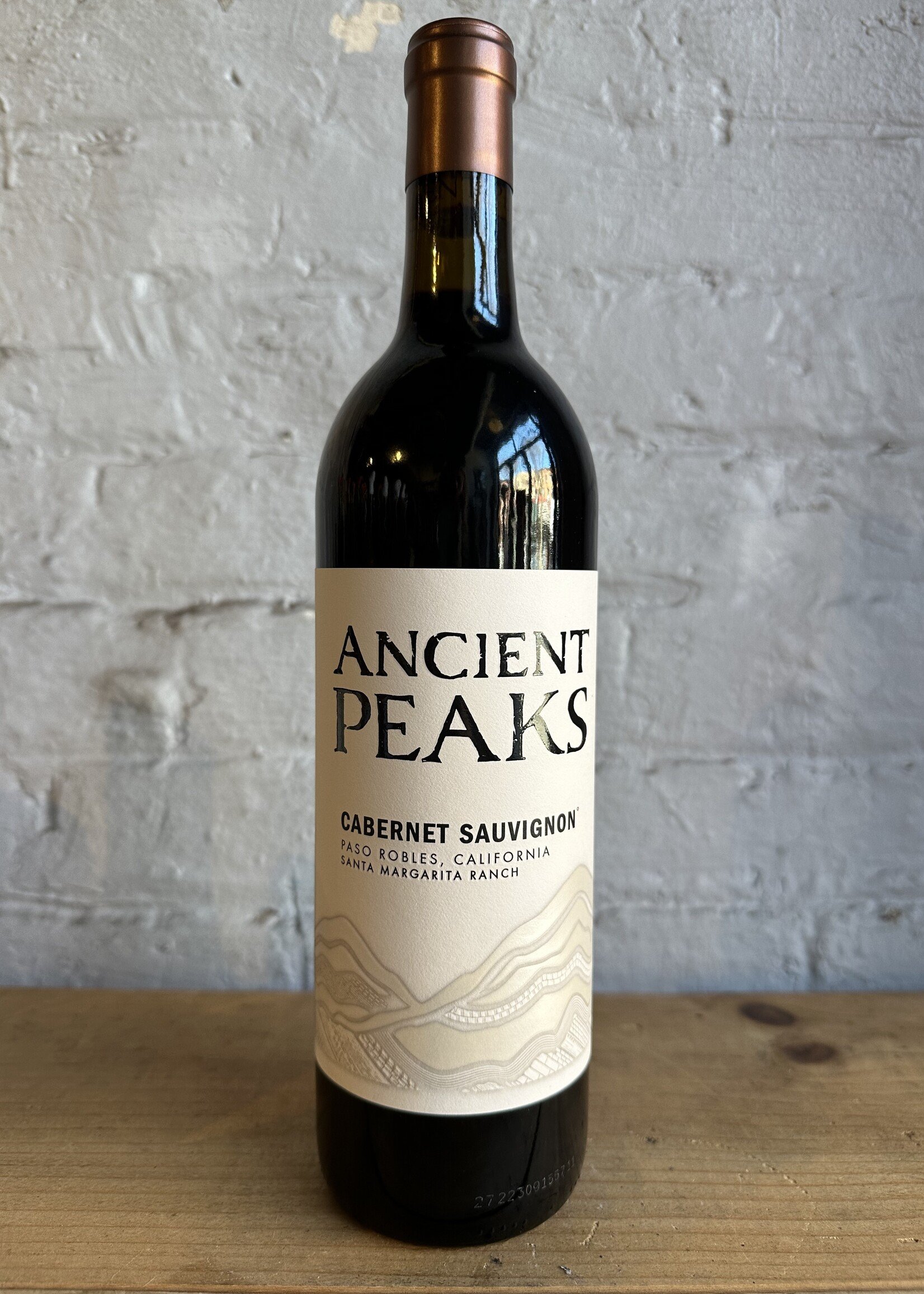 Wine 2021 Ancient Peaks Cabernet Sauvignon - Paso Robles, California (750ml)