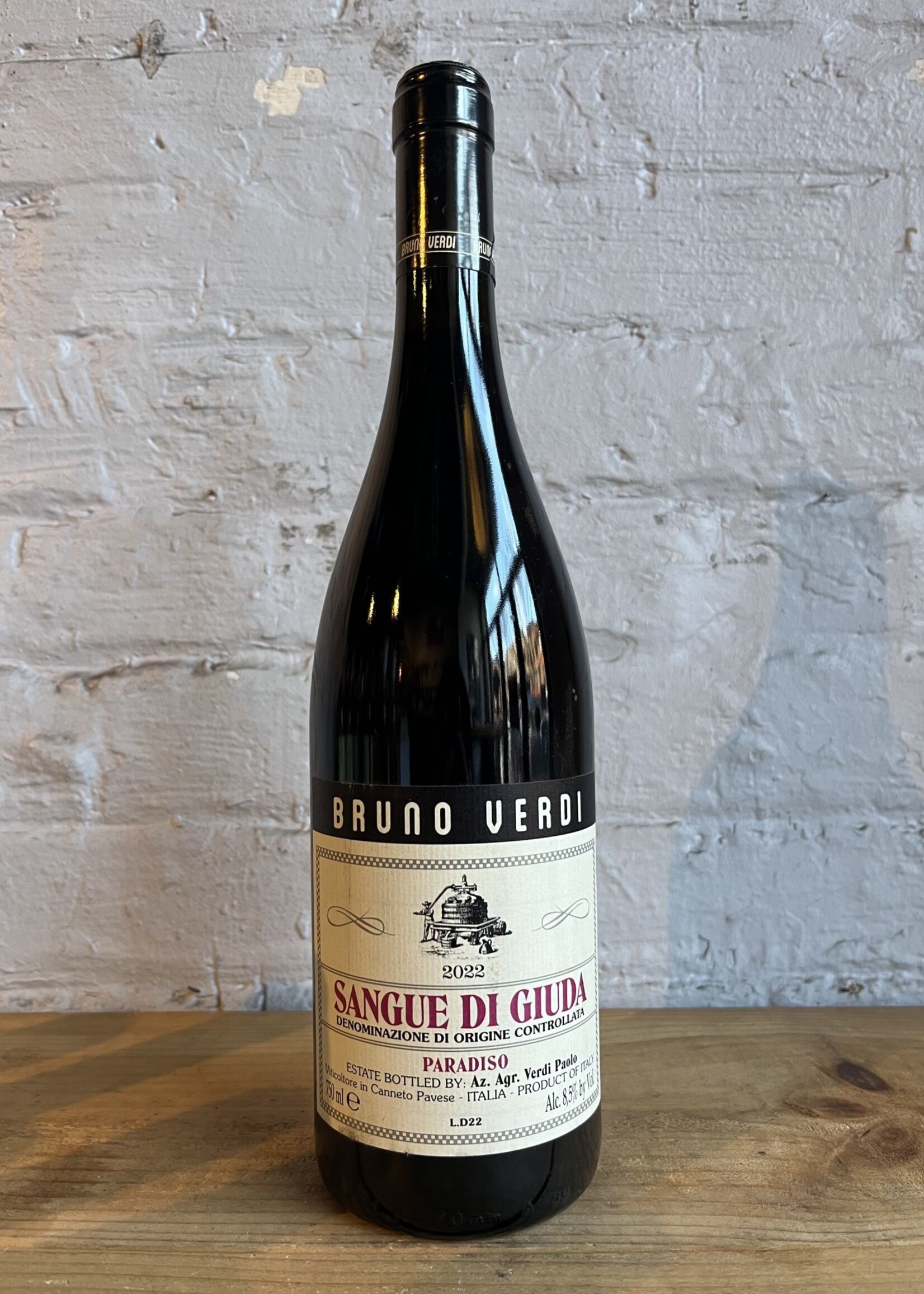 Wine 2022 Bruno Verdi Sangue di Giuda Paradiso - Oltrepo Pavese, Lombardy, Italy (750ml)