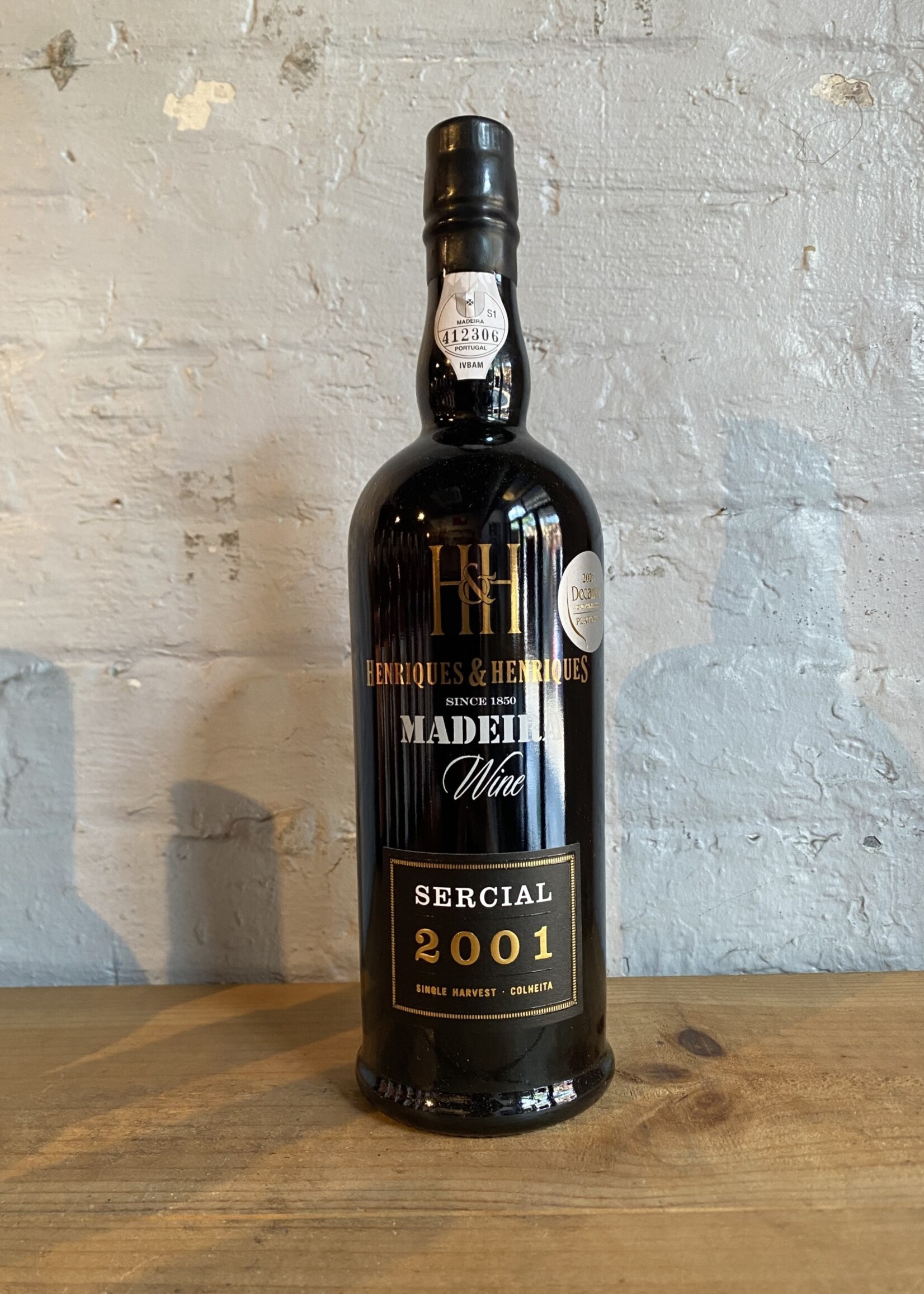 Wine 2001 Henriques & Henriques Single Colheita Sercial - Madeira, Portugal (750ml)