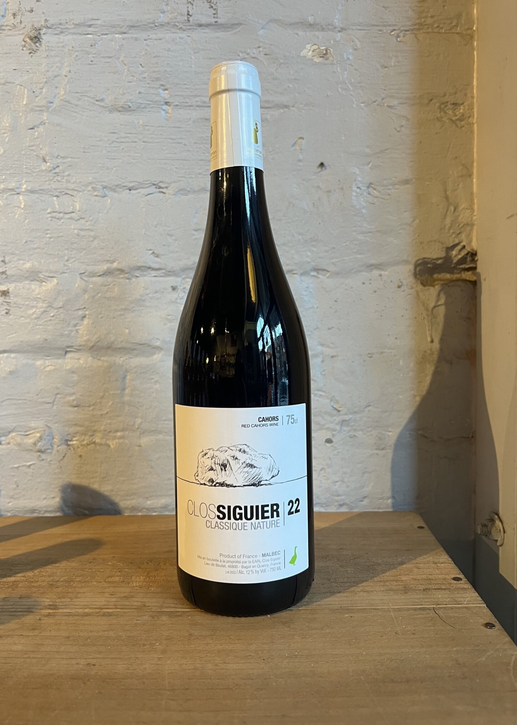 Wine 2022 Clos Siguier Cahors Classique Nature - Southwest France, France (750ml)