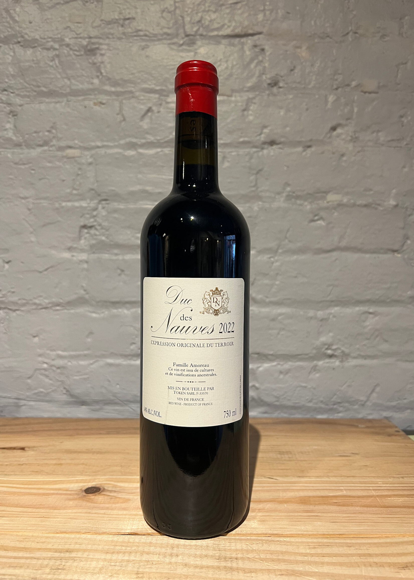 Wine 2022 Chateau Le Puy Duc des Nauves Rouge - Côtes de Francs, Bordeaux, France (750ml)