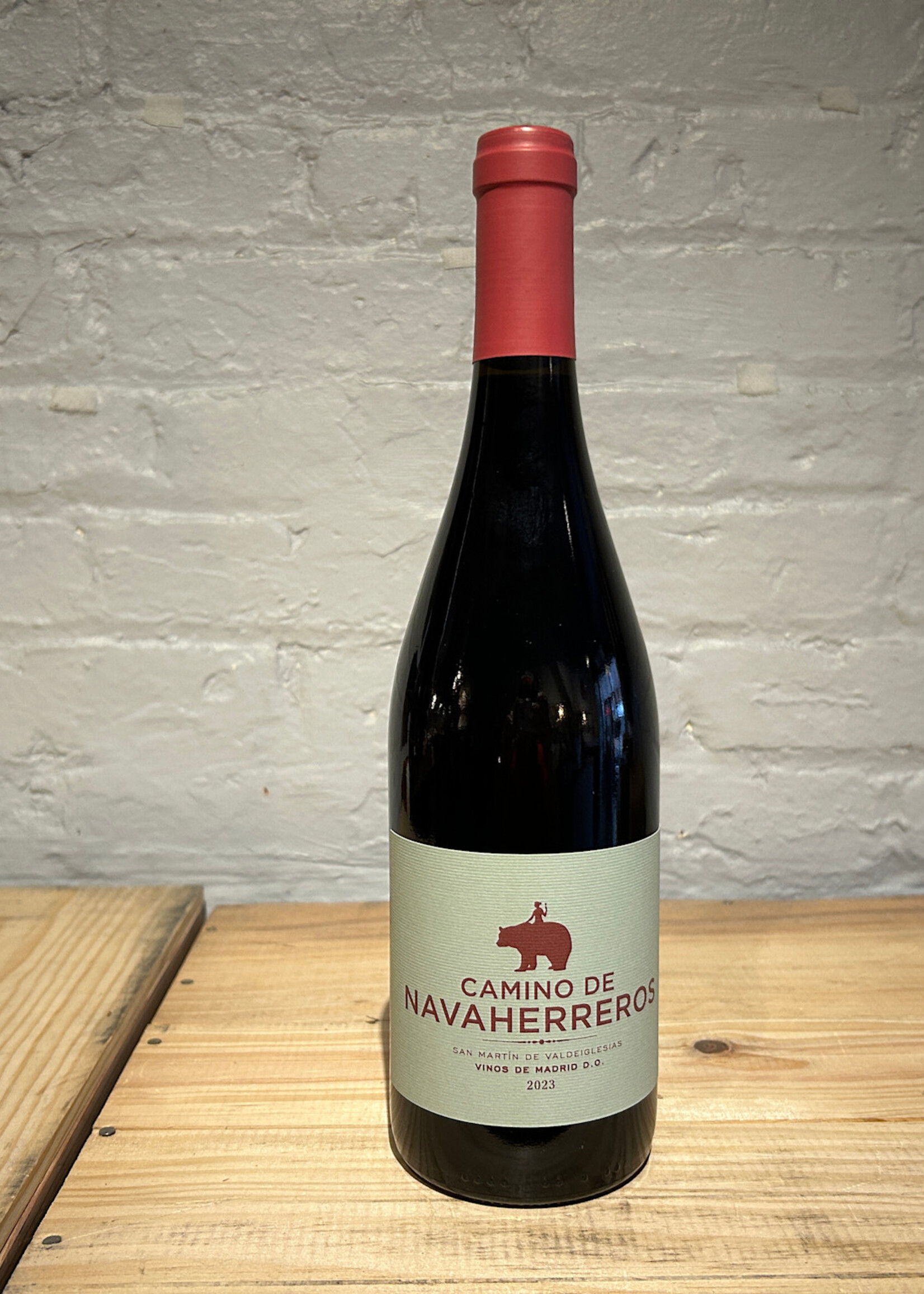 Wine 2023 Bernabeleva Camino de Navaherreros Tinto - Vinos de Madrid, Madrid, Spain (750ml)