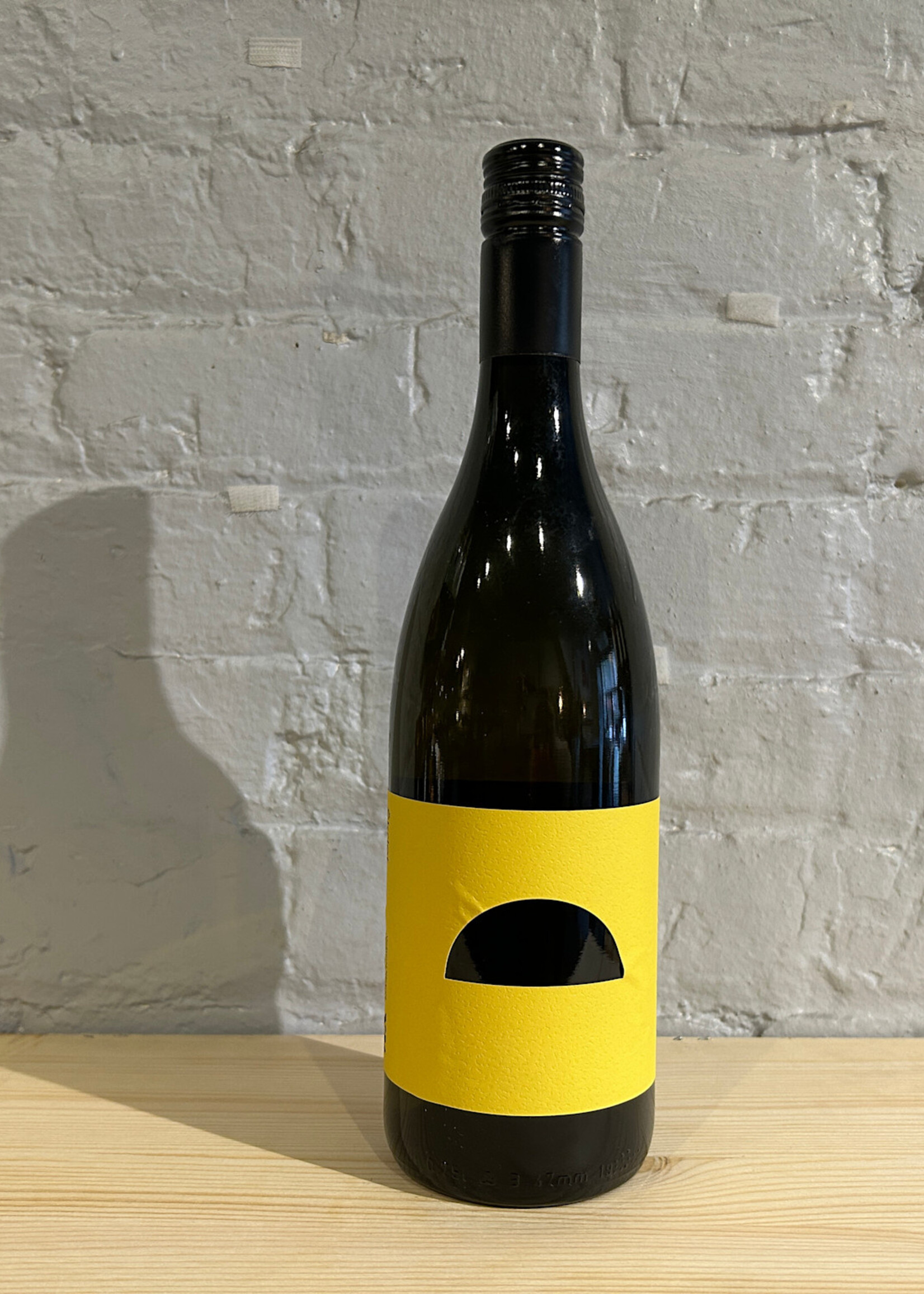 Wine 2024 Voštinic-Klasnić Škrlet - Moslavina, Croatia (750ml)