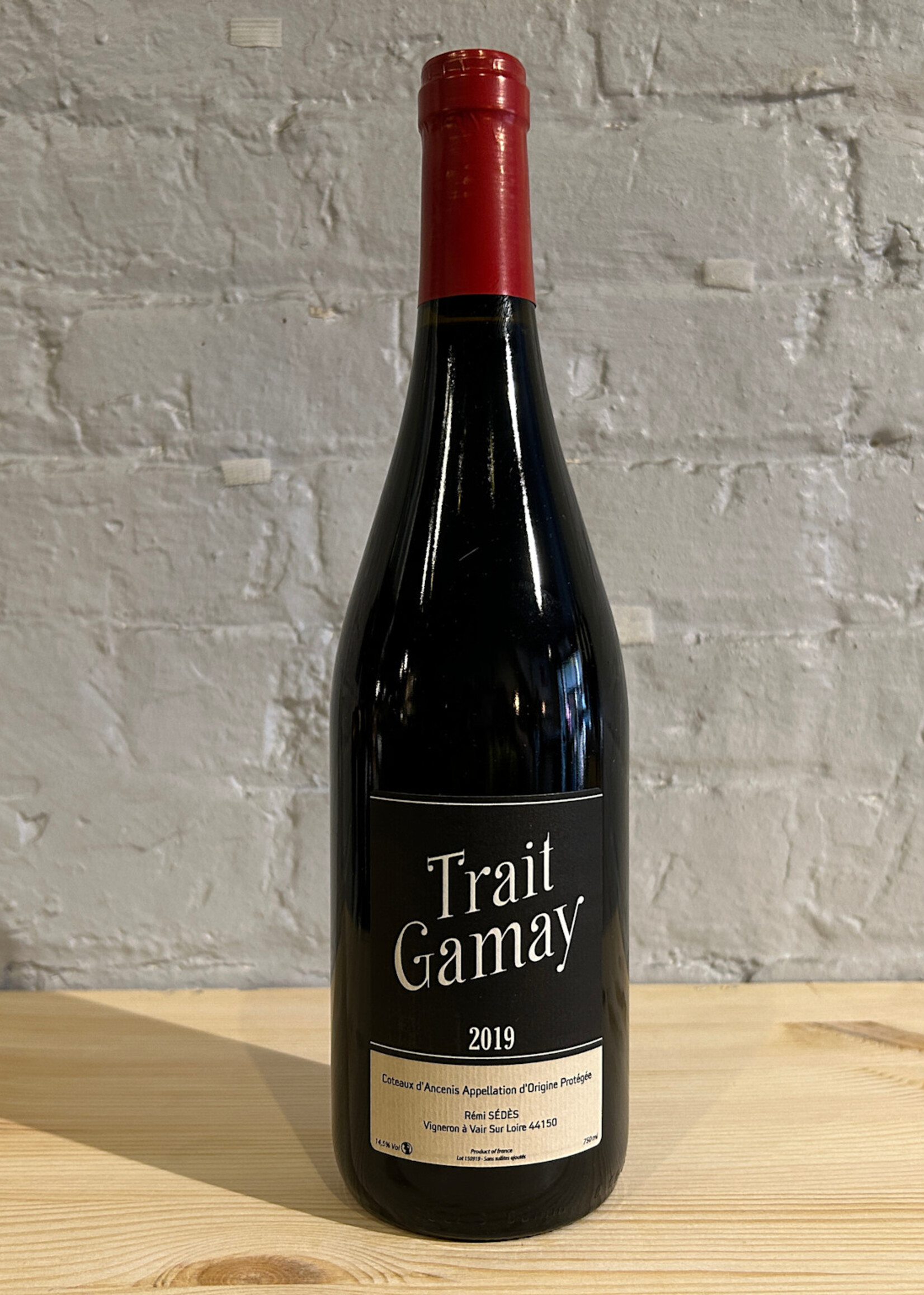 Wine 2019 Rémi Sédès Coteaux d'Ancenis Gamay Trait - Loire Valley, France (750ml)