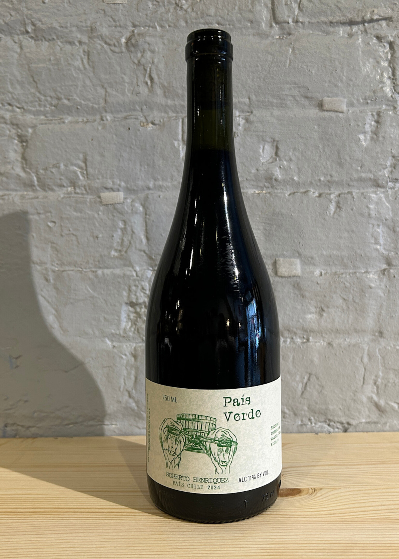 Wine 2024 Roberto Henriquez Pais Verde - Bío-Bío Valley, Chile (750ml)