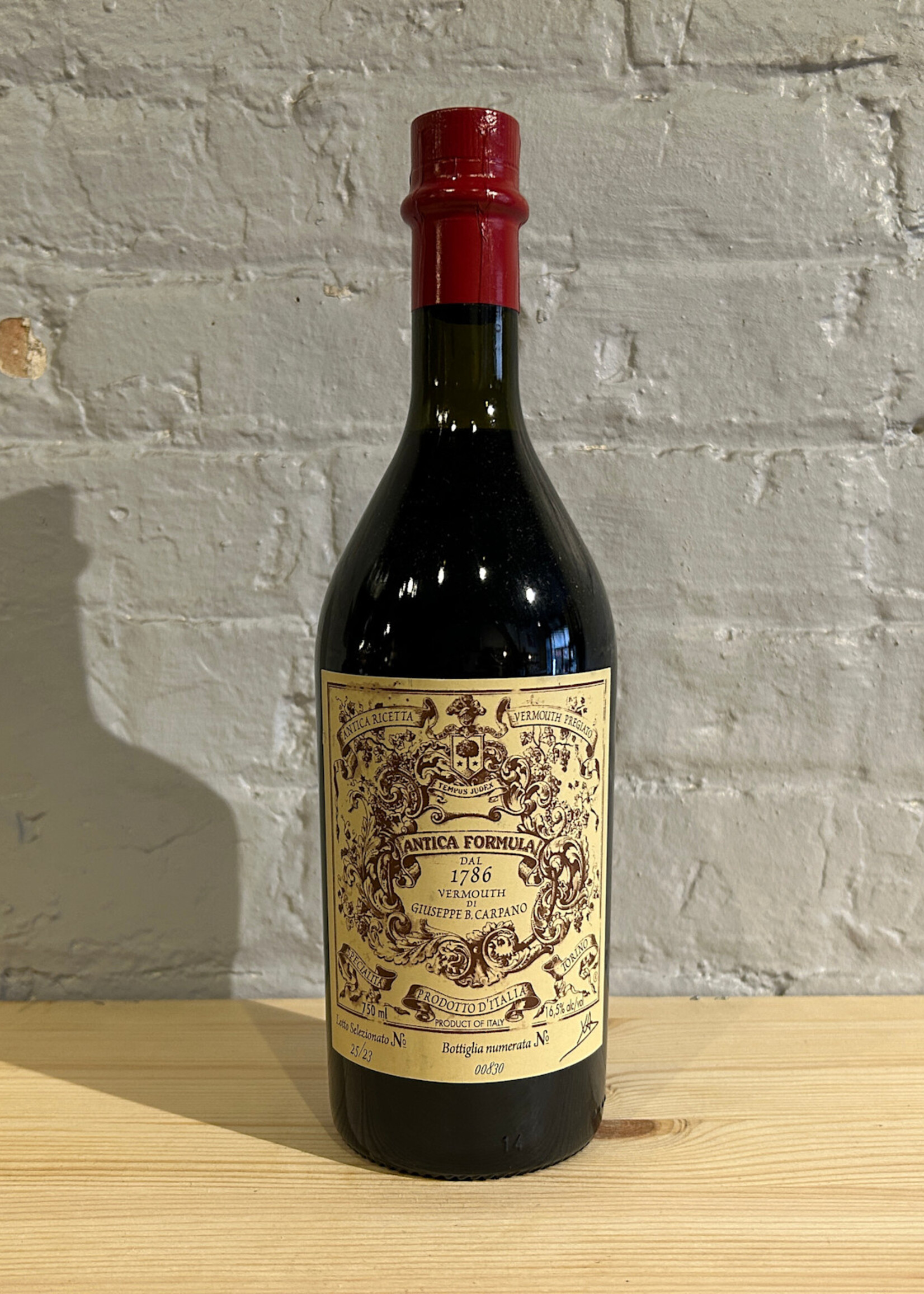 Carpano Antica Formula Vermouth - Italy (750ml)
