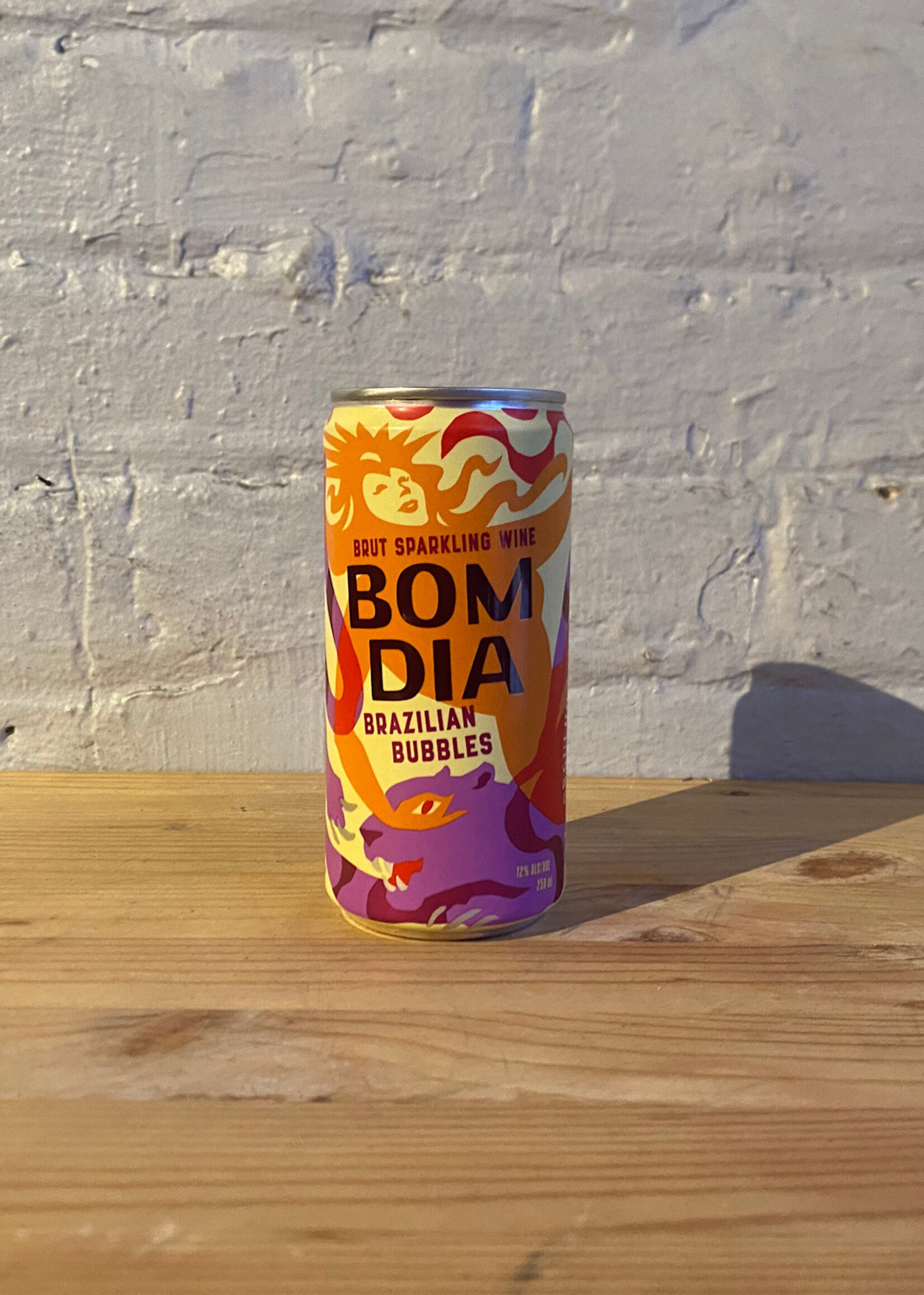 Wine NV Bom Dia Brazilian Bubbles Sparkling Brut - Brazil (250ml)