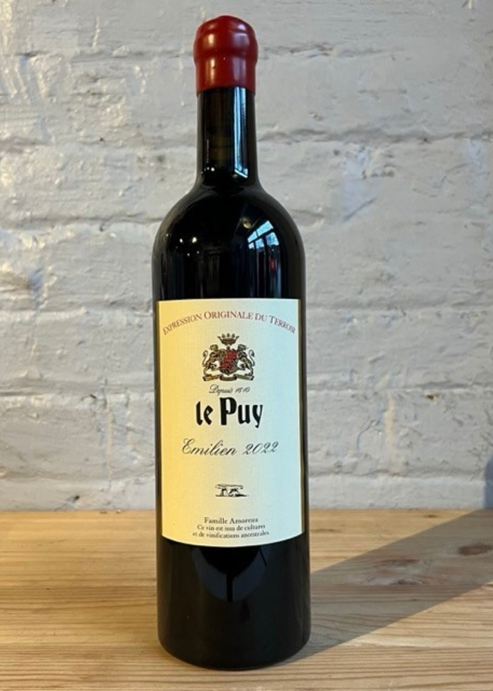 Wine 2022 Chateau le Puy Emilien - Côtes de Francs, Bordeaux, France (750ml)