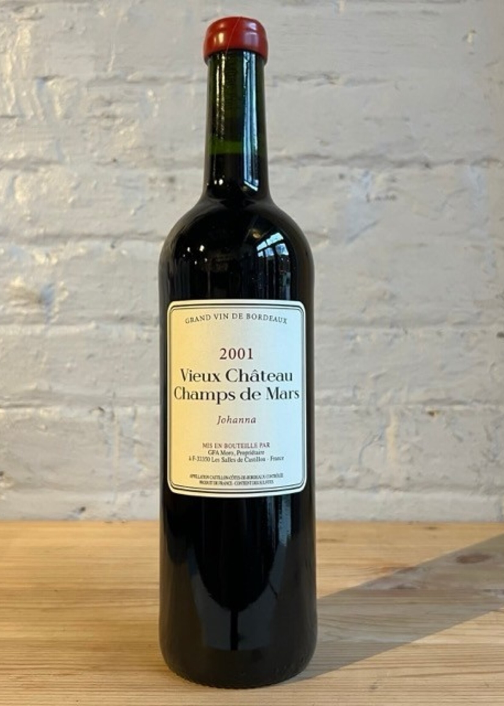 Wine 2001 Vieux Chateau Champs de Mars Johanna Cotes de Castillon - Bordeaux, France (750ml)