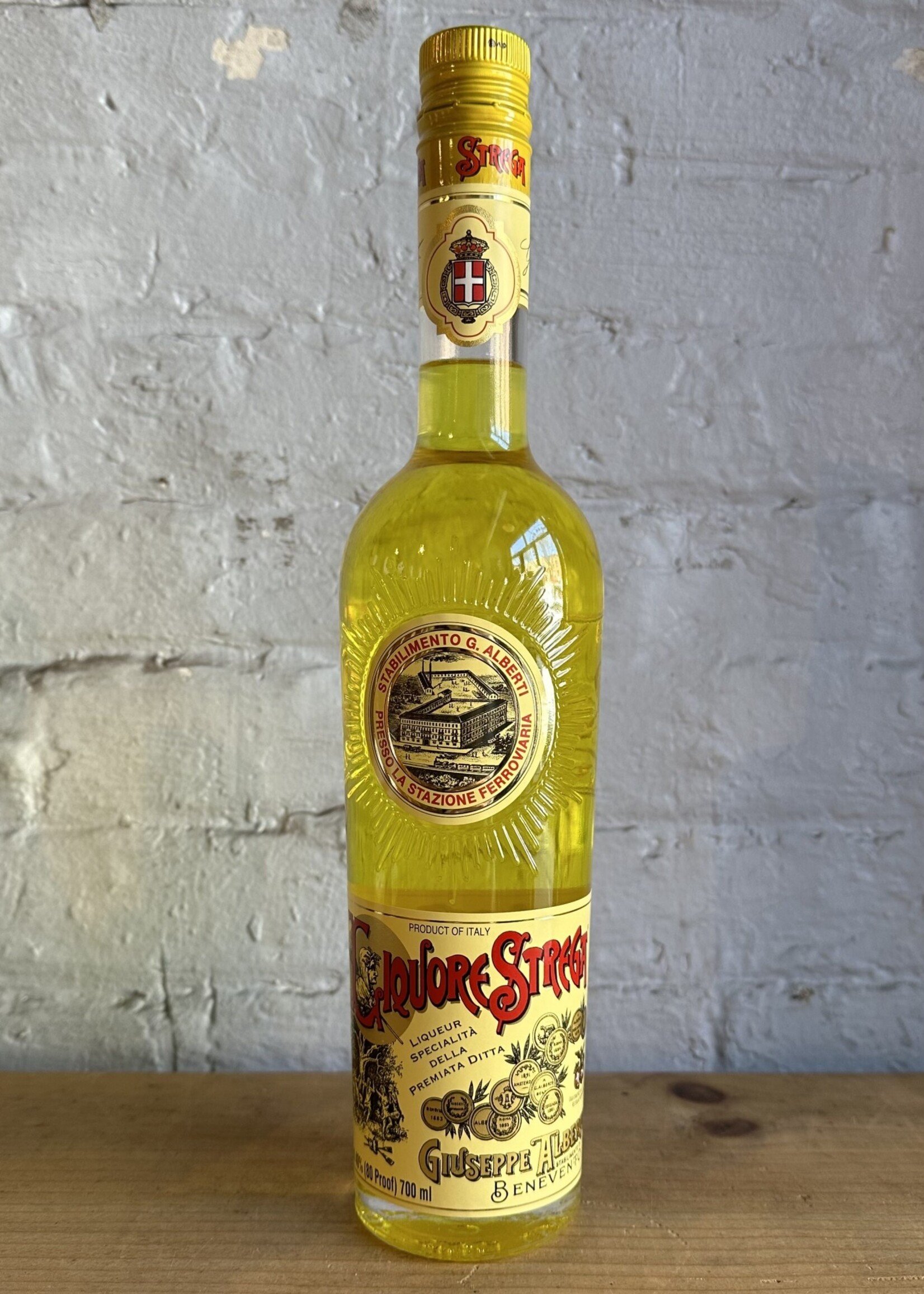 Strega Liquore - Benevento Campania, Italy (750ml)