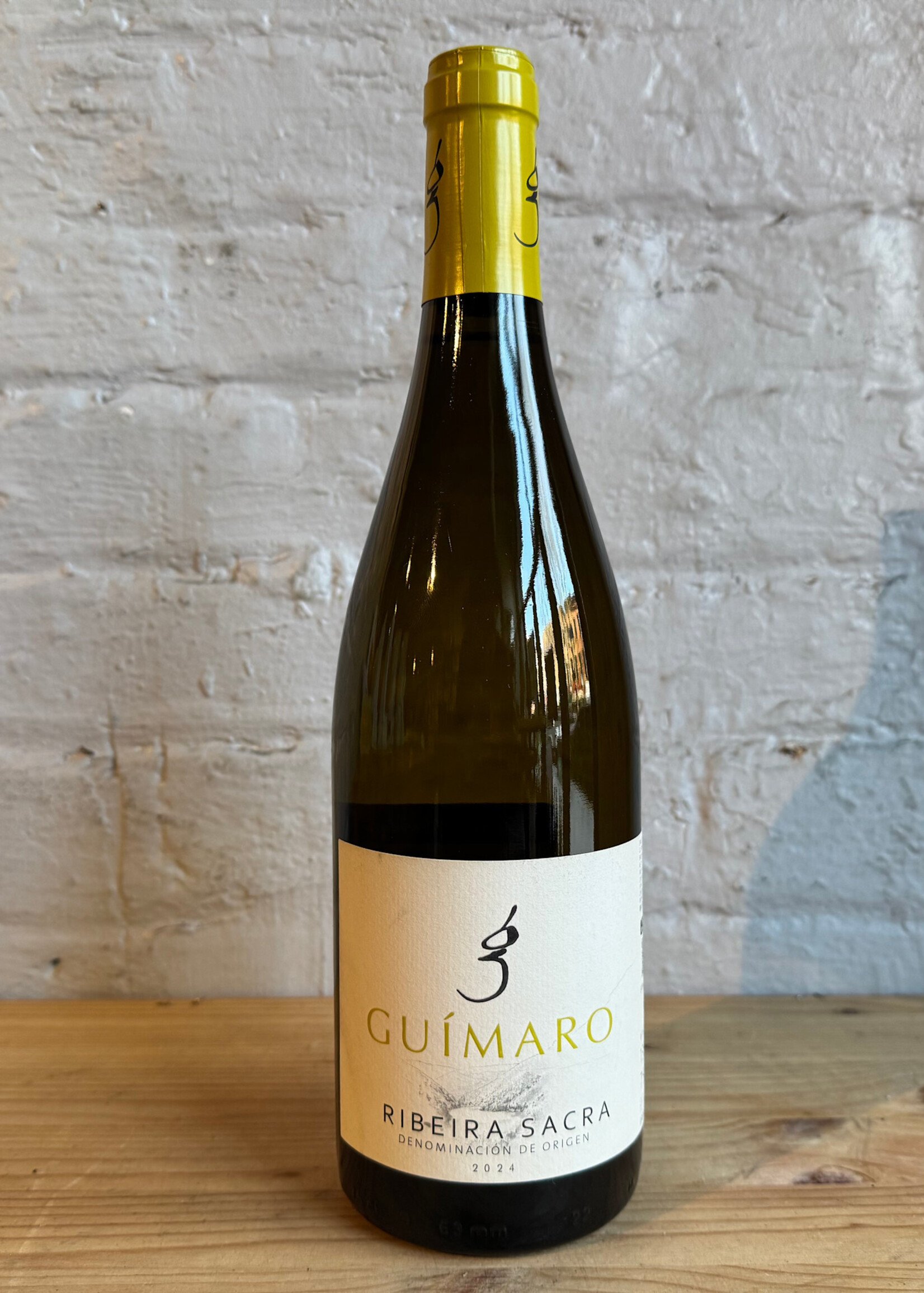 Wine 2024 Guímaro Ribeira Sacra Vino Blanco Godello - Galicia, Spain (750ml)