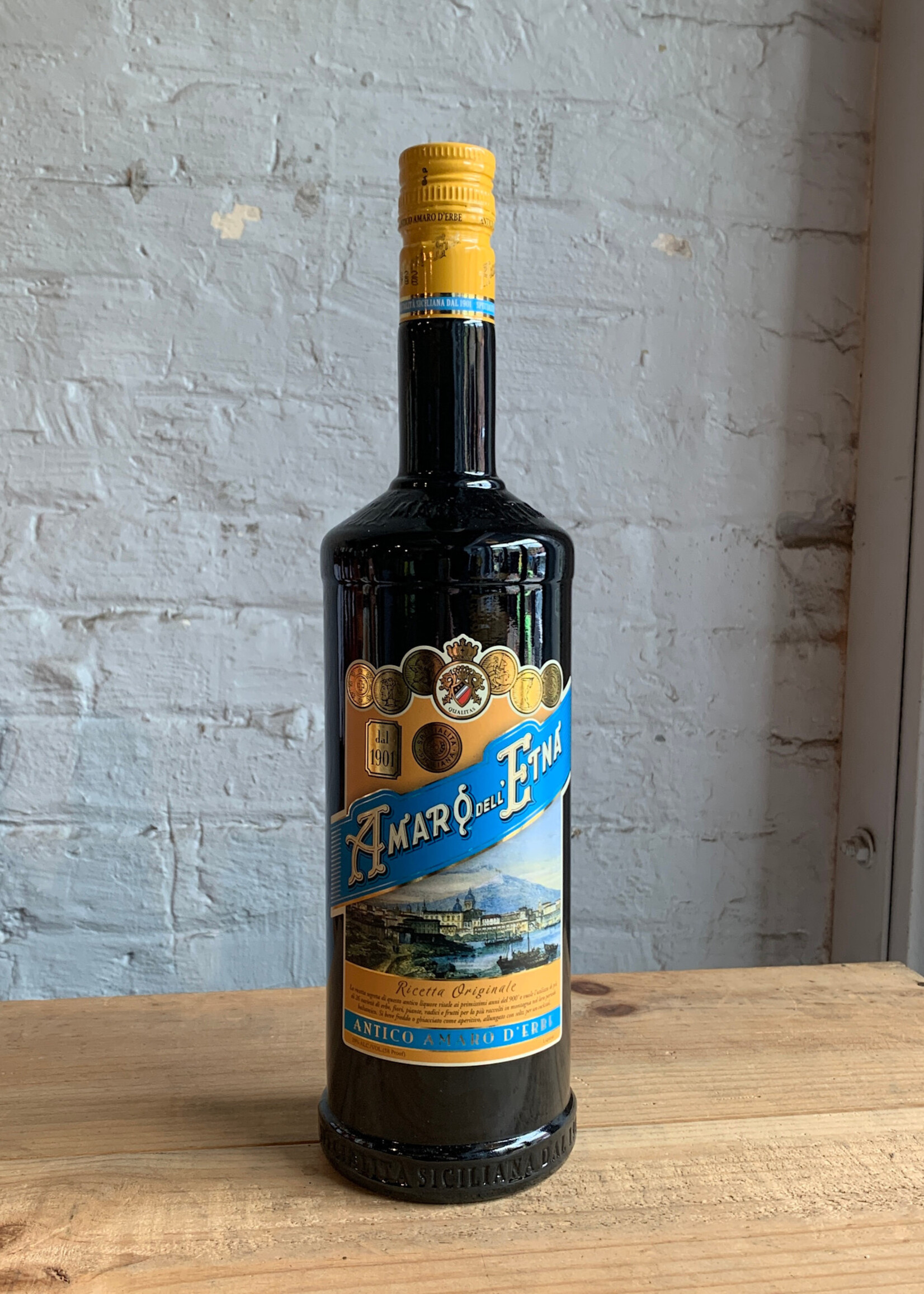 Agrosan Amaro dell' Etna - Sicily, Italy (1Ltr)