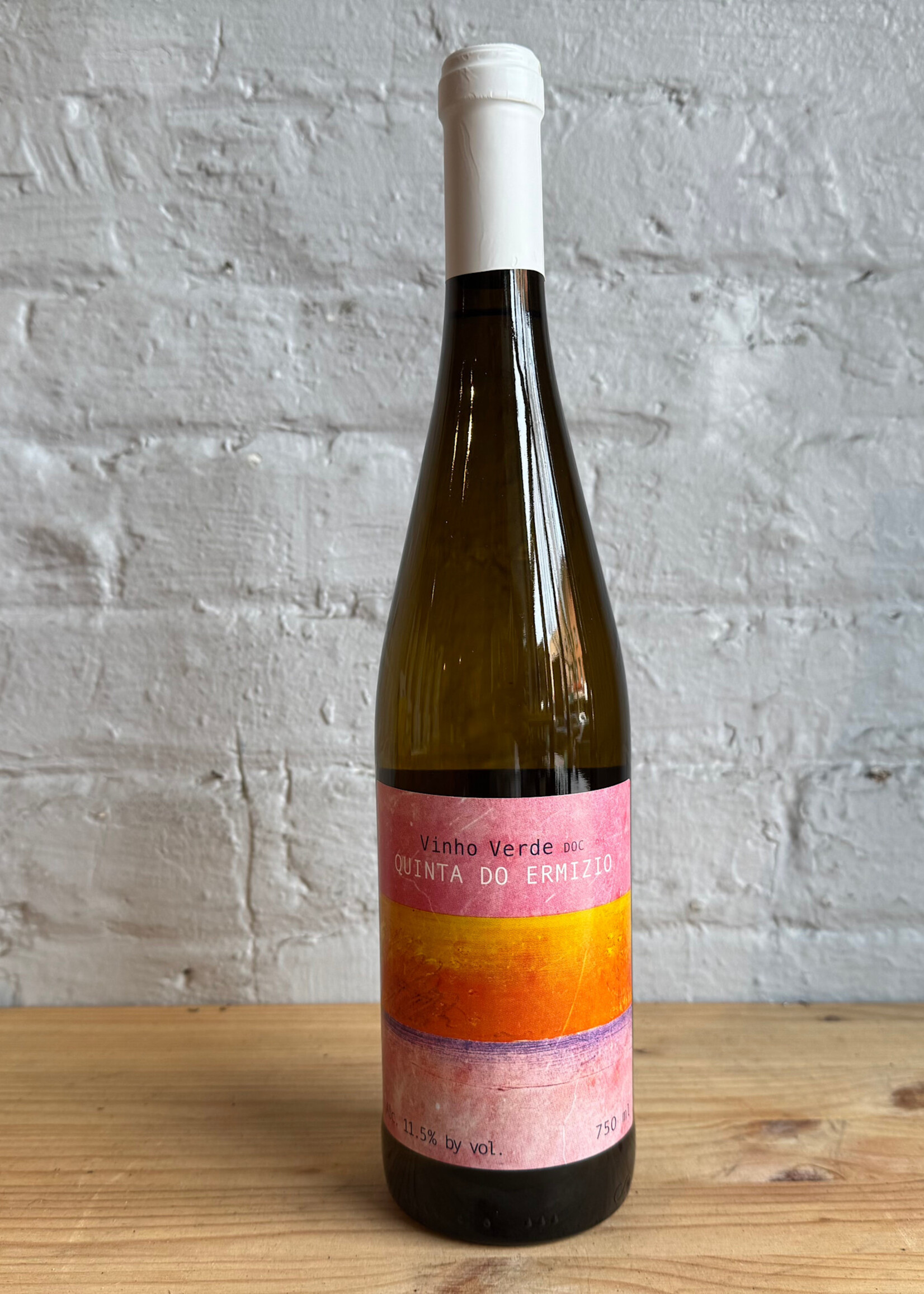 Wine 2025 Quinta do Ermizio - Vinho Verde, Portugal (750ml)