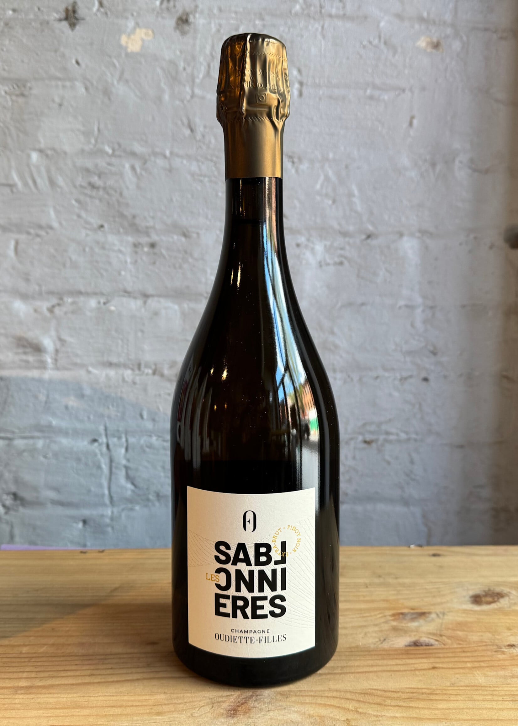 Wine NV Oudiette x Filles Sablonnieres Blanc de Noirs Extra Brut - Champagne, France (750ml)