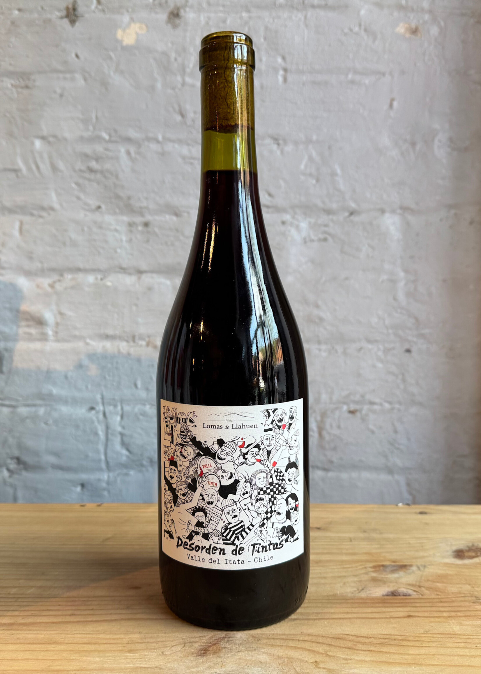 Wine 2024 Lomas de Llauhen Desorden de Tinto - Itata Valley, Chile (750ml)