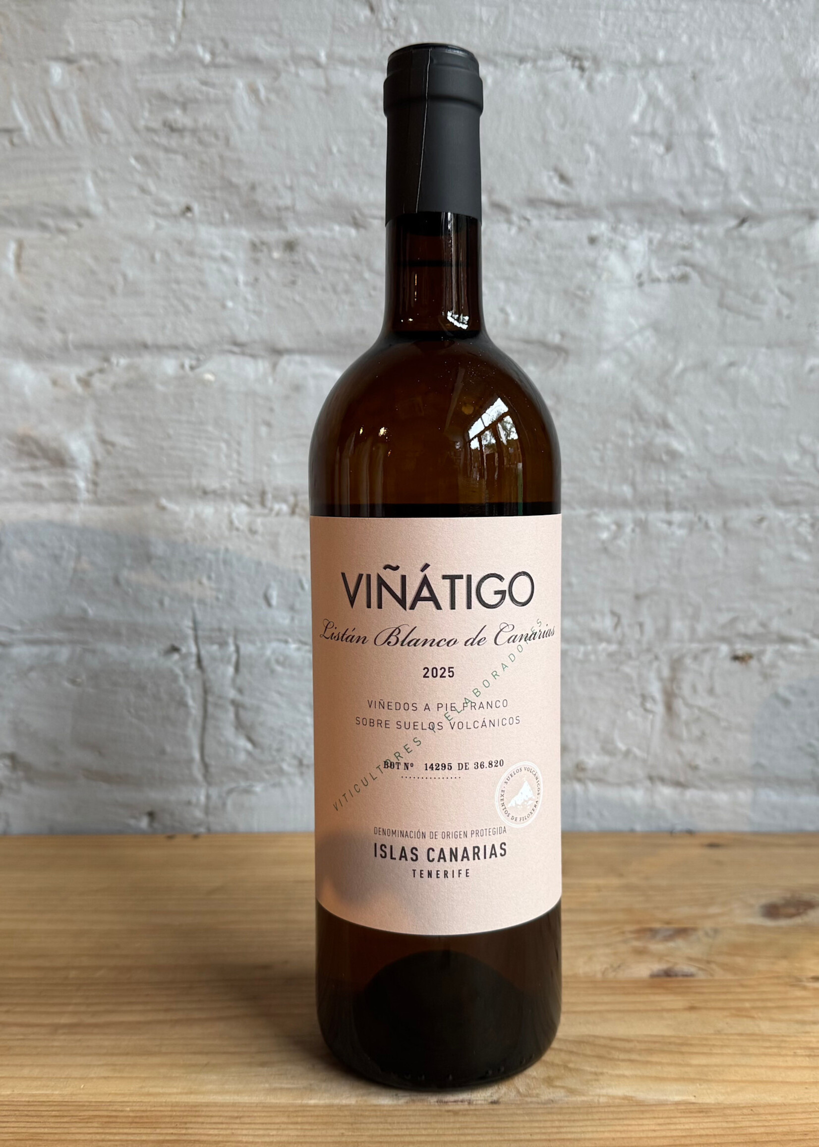 Wine 2025 Bodegas Viñatigo Listan Blanco - Tenerife, Canary Islands, Spain (750ml)