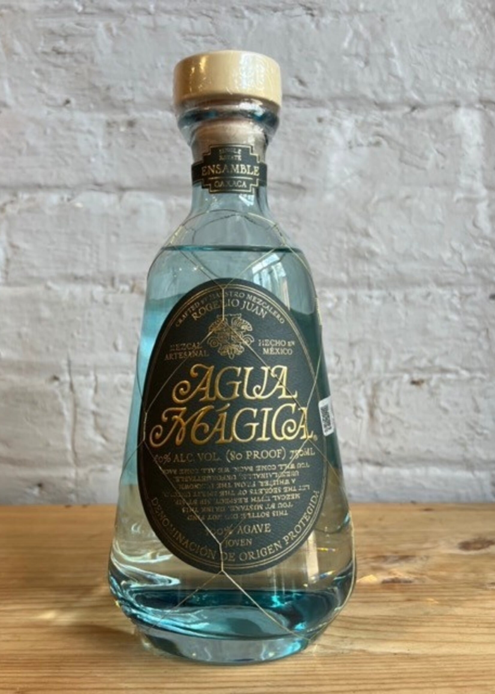 Agua Mágica Single Estate Ensamble Mezcal Artesanal - San Juan del Rio, Oaxaca, Mexico (750ml)