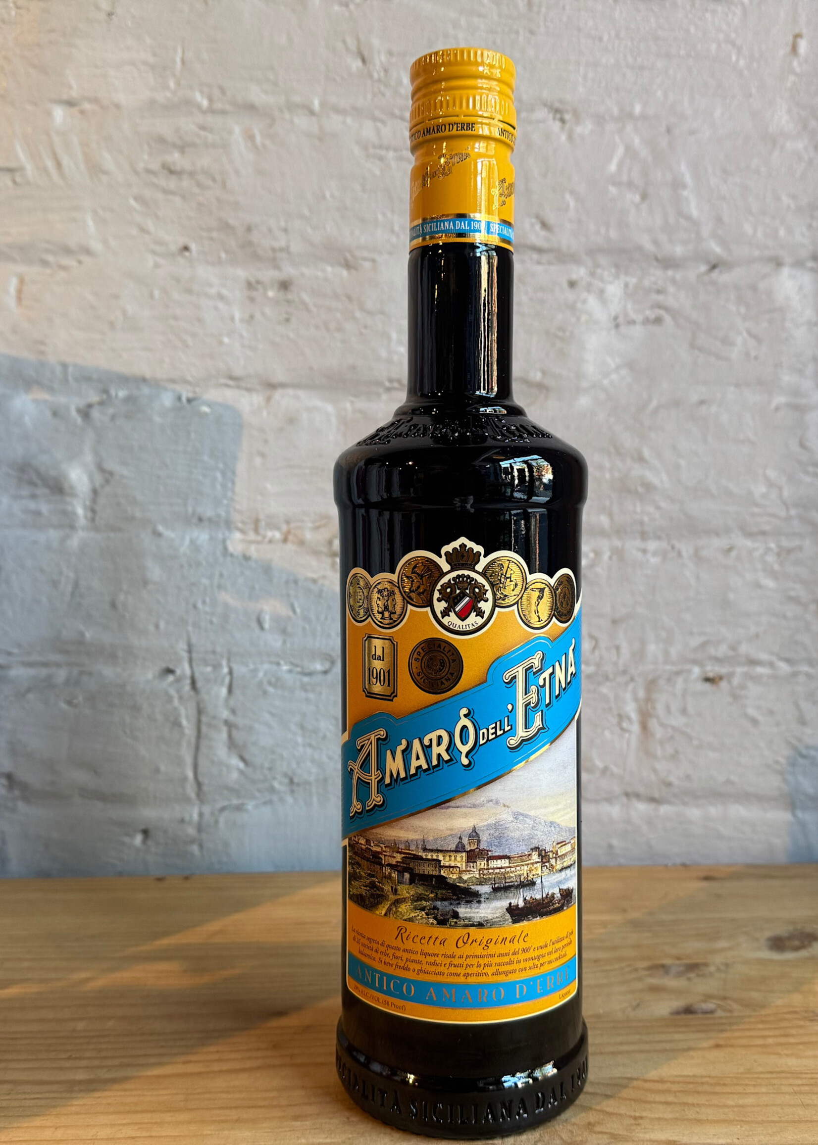 Antico Amaro d'Erbe Amaro dell' Etna - Sicily, Italy (750ml)
