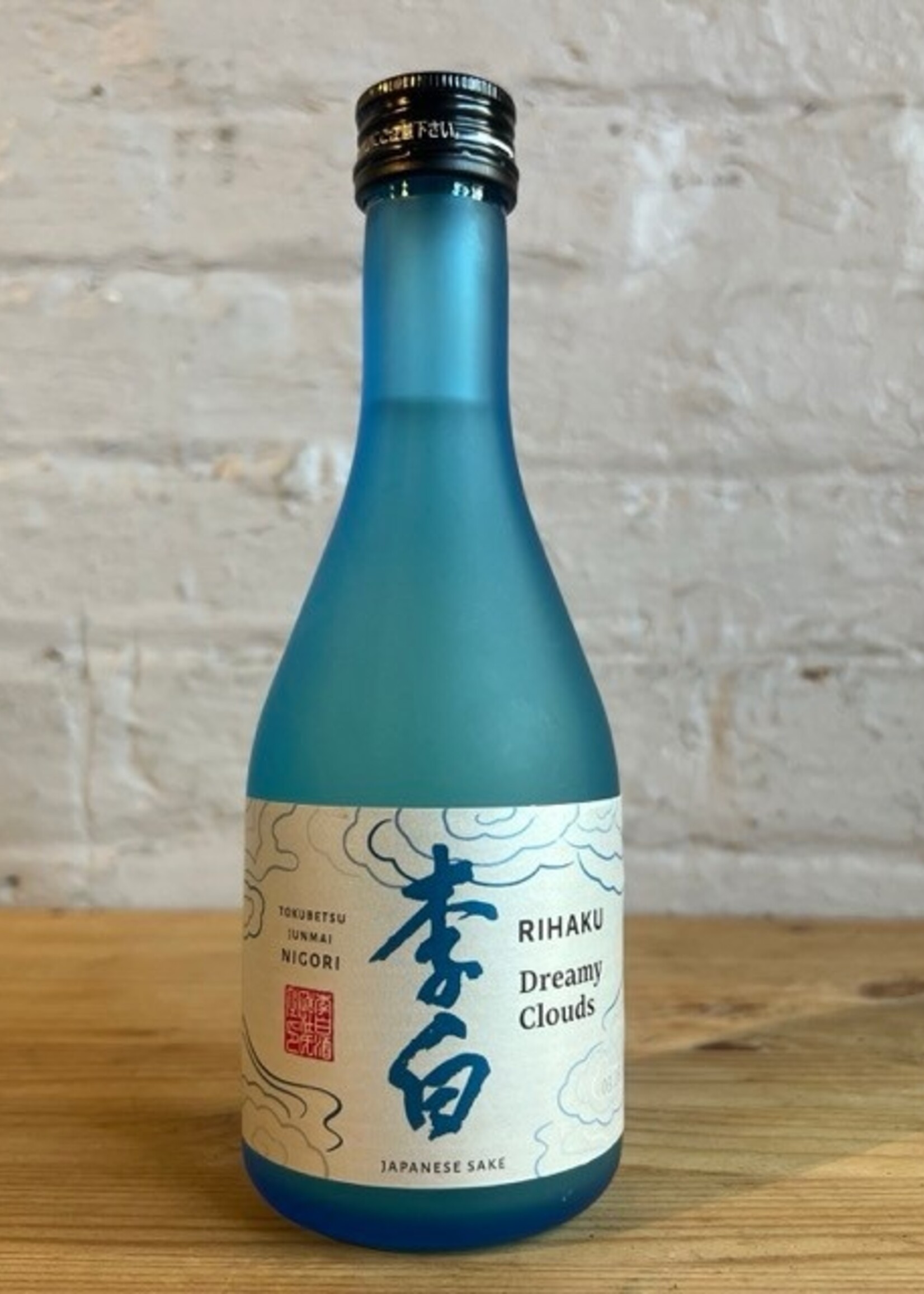 Sake & Shochu Rihaku Dreamy Clouds  Tokubetsu Junmai Nigori Sake - Matsue, Shimane. Chugoku, Japan (300ml)