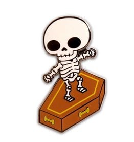 Skull Surfer Pin