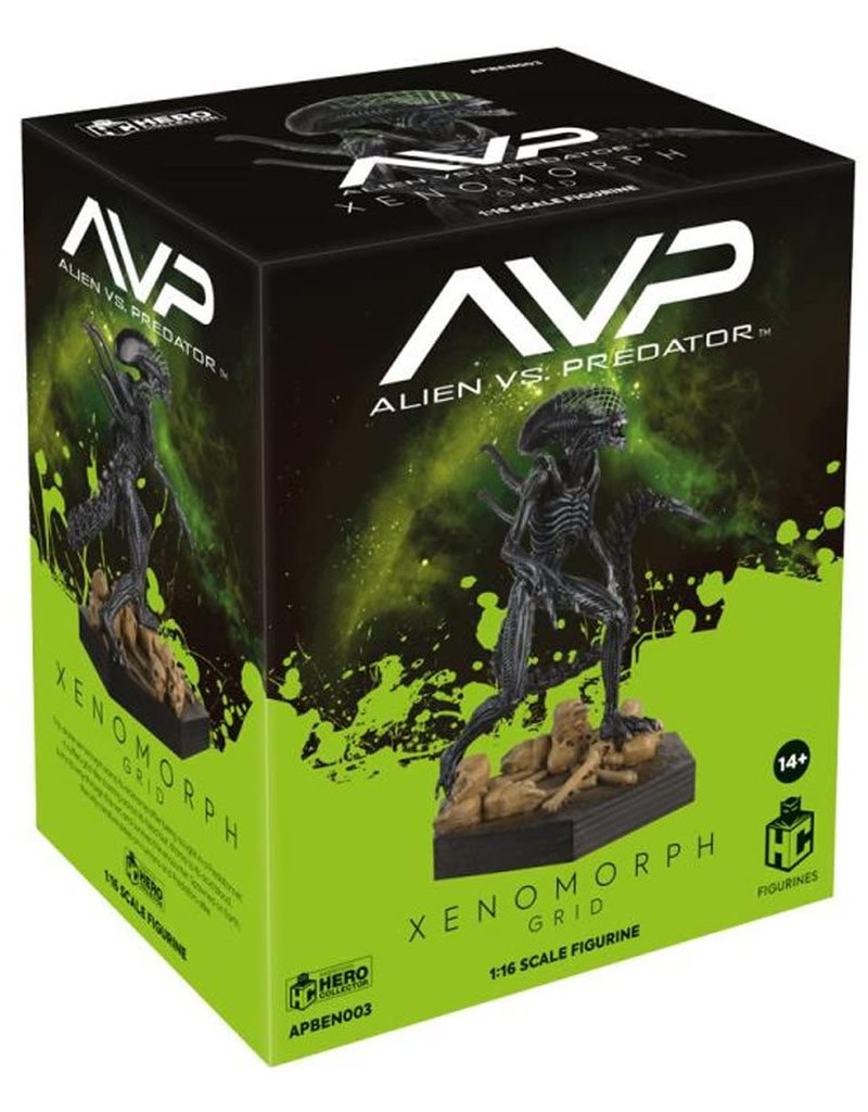 Alien and Predator Collection Grid Xenomorph Figure