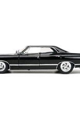 Hollywood Rides Supernatural Dean Winchester 1967 Impala SS Sport Sedan 1:24 Scale Die-Cast Metal Vehicle with Figure